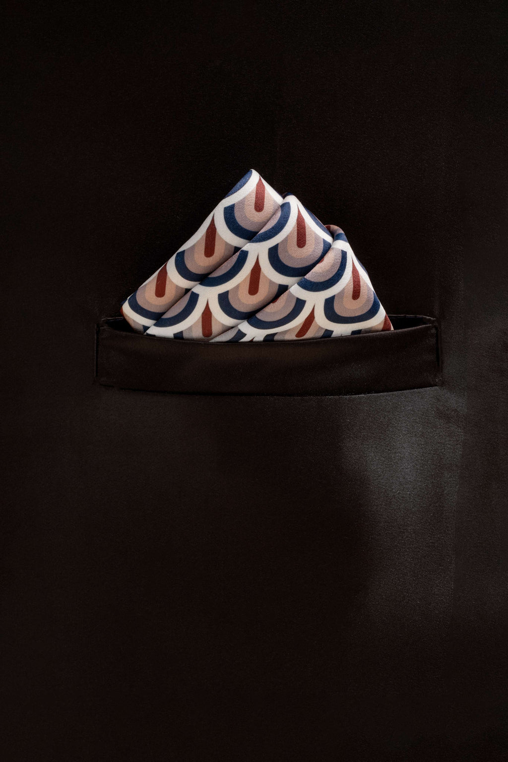 Arc Wave Pocket Square