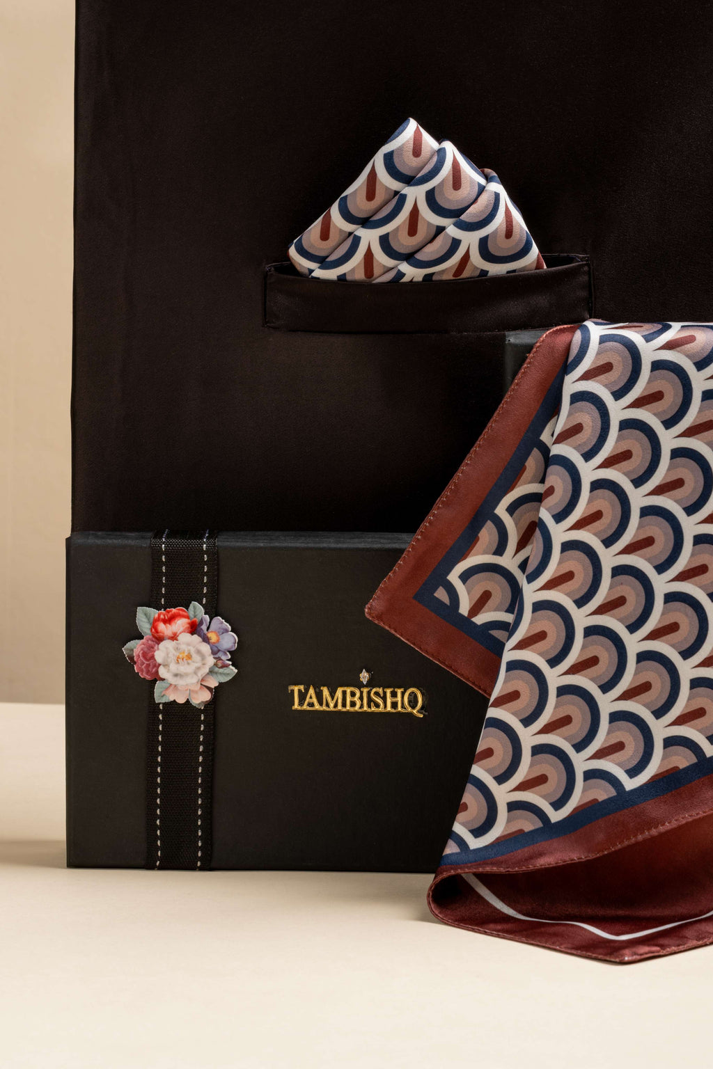 Arc Wave Pocket Square