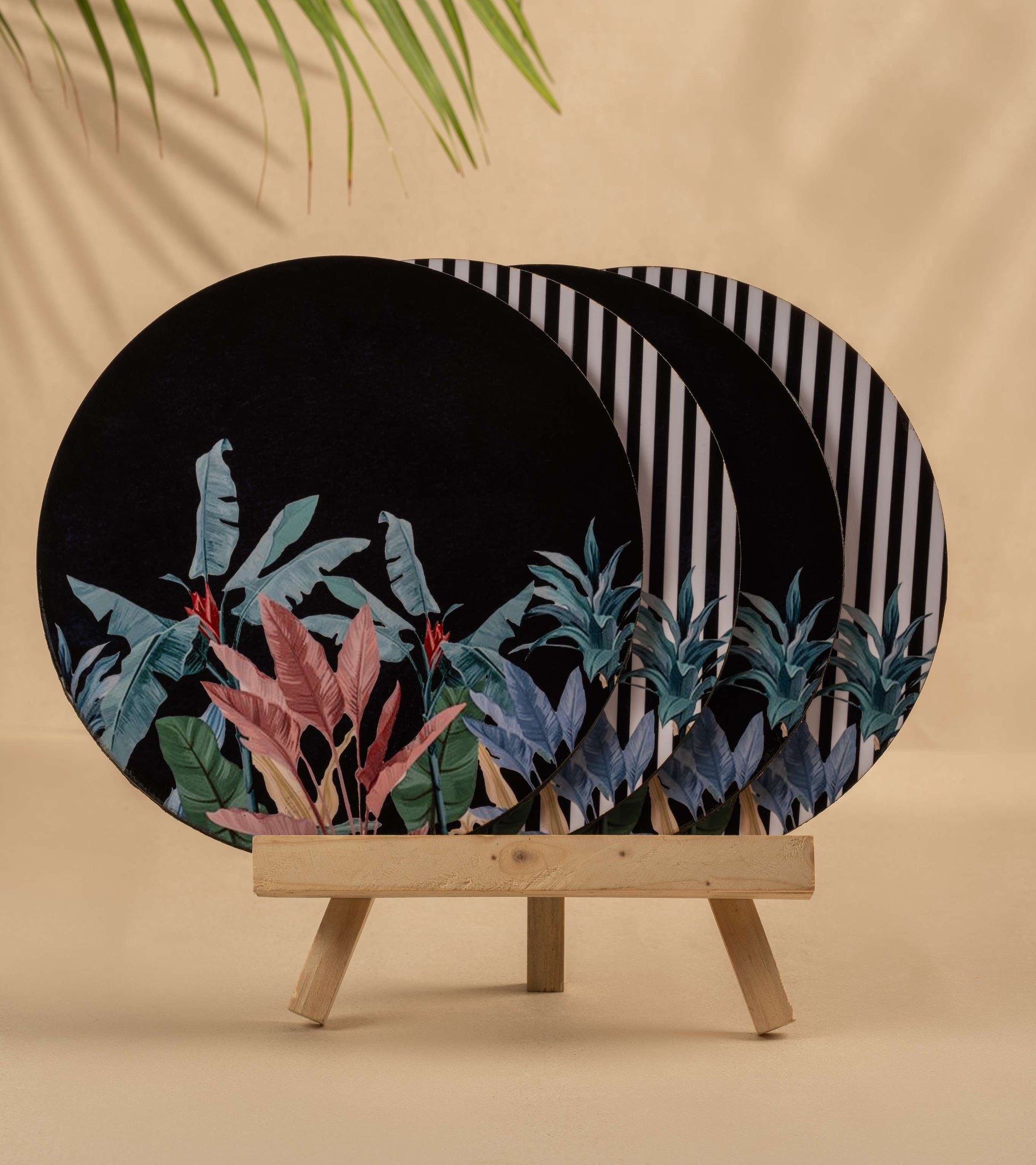 Stripe Bloom - Table Couture