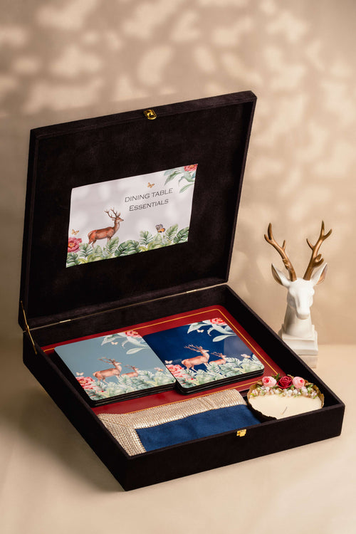 Antlers Hearth - Table Couture