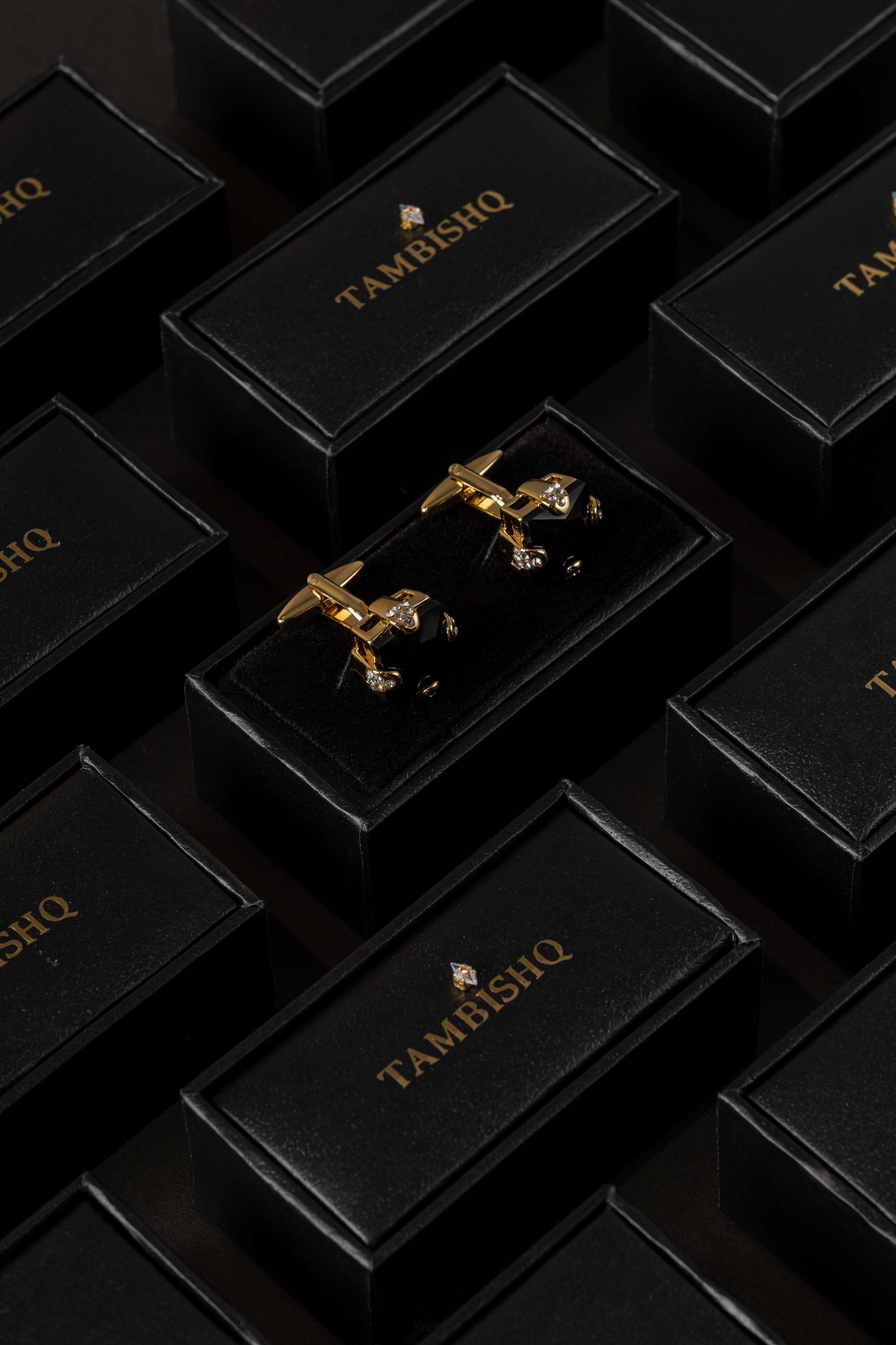 Onyx Square